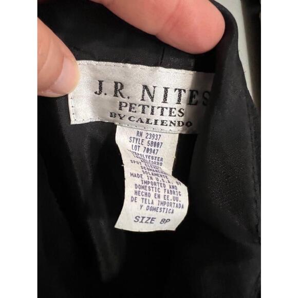 J.R. Nite - Picture 3 of 3